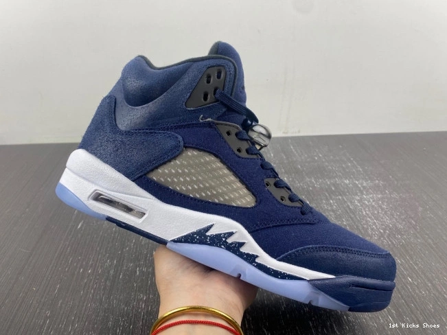 1st Kicks Air Georgetown Jordan FD6812-400 5 0714